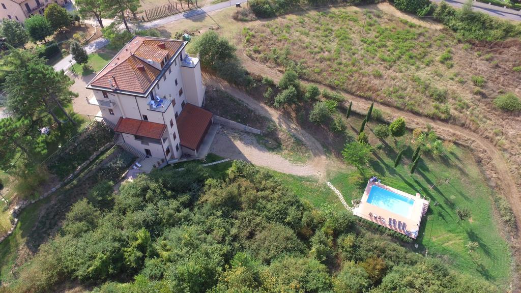 Tenuta I Lecci Terranuova Bracciolini Εξωτερικό φωτογραφία